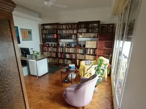 Departamento en Venta en Flores Sur, USD 317.000