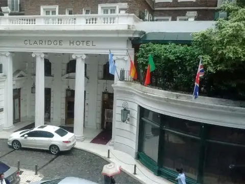 Florida 559 , Piso 1