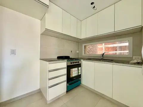 Departamento en Venta en Refinerias, USD 165.000