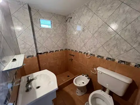 Venta Chalet 5 Ambientes En Mar Del Tuyu Calle 4 Entre 59 Y 60