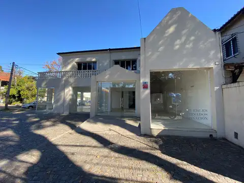 Local en Alquiler 40 años