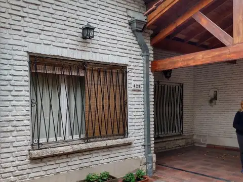 Casa en Venta en José Mármol, USD 165.000
