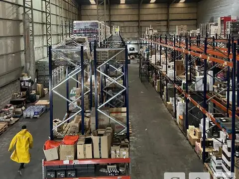 Galpón en Alquiler de 1.500 m2 en El Talar