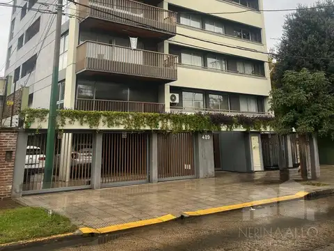 VENTA DEPARTAMENTO 4 AMBIENTES CON COCHERA CUBIERTA Y BAULERA ITUZAINGO NORTE