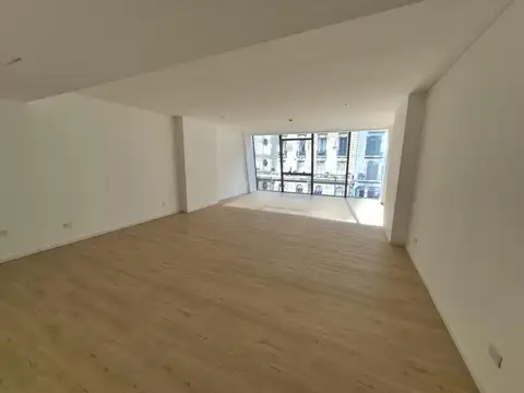 Oficina en Alquiler en San Nicolás, USD 1.000