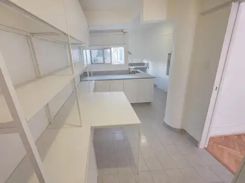 Departamento en Alquiler en Recoleta, USD 1.200