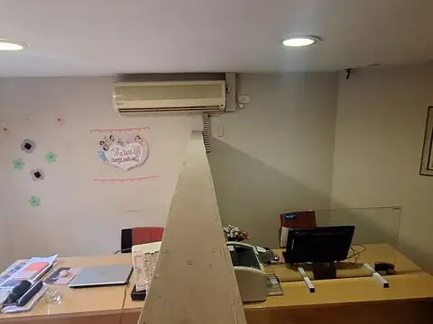 Oficina en Venta en Barrio Sur, USD 155.000