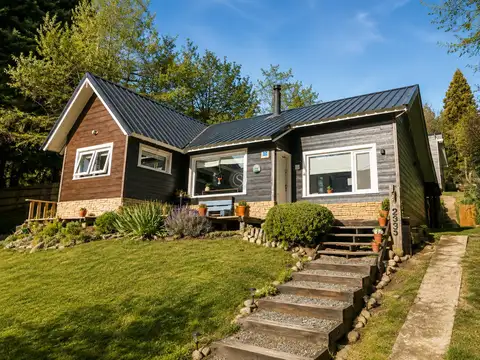 Casa Chalet  en Venta en Los Robles, San Martin de los Andes, Patagonia