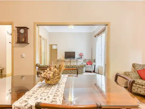 Depto Tipo Casa en Venta 61 años