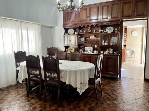 CASA VENTA 5 AMBIENTES HAEDO GARAGE PARQUE QUINCHO TERRAZA APTO CRÉDITO