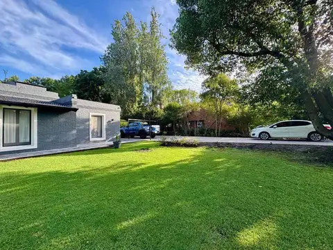 Venta Casa San Diego Lote 2990m2 FINANCIA