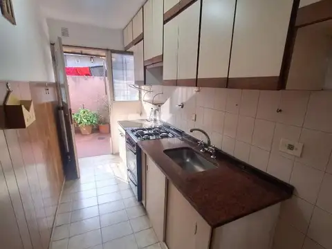 Depto Tipo Casa 3 ambientes con 1 baño