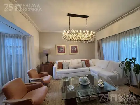 Casa 5 ambientes con 3 baños