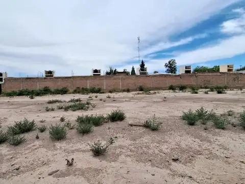 Terreno en Venta en Luzuriaga, USD 25.000