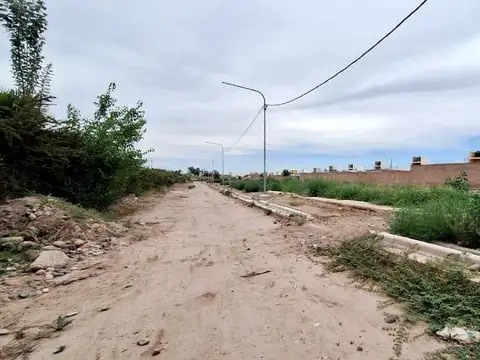 Luzuriaga - Paso de los Andes casi 9 de Julio-