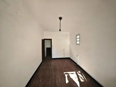 Depto Tipo Casa 3 ambientes con 2 baños