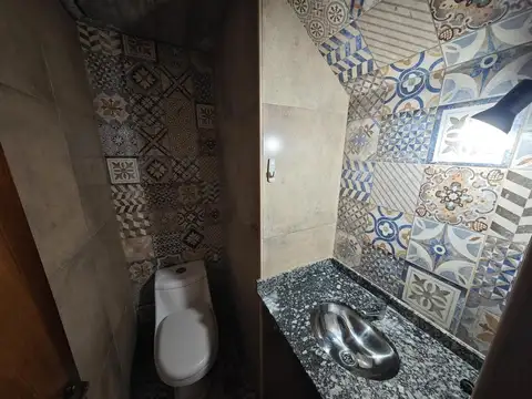 CASA EN PH EN VENTA 2 DORMITORIOS EN ARROYITO