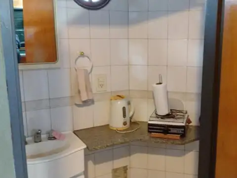 Avenida De Mayo 1666