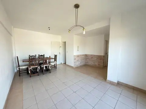 Av. Crisologo Larralde al 2200 - Los Alamos -