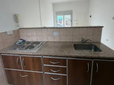 Depto Tipo Casa Monoambiente con 1 baño