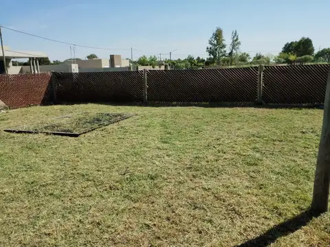 Terreno en Venta en Macachin, USD 16.000