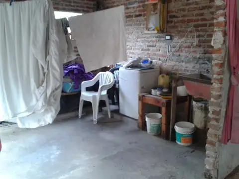 Casa - Venta - Argentina, CLAYPOLE - JOAQUIN V GONZALEZ 2834
