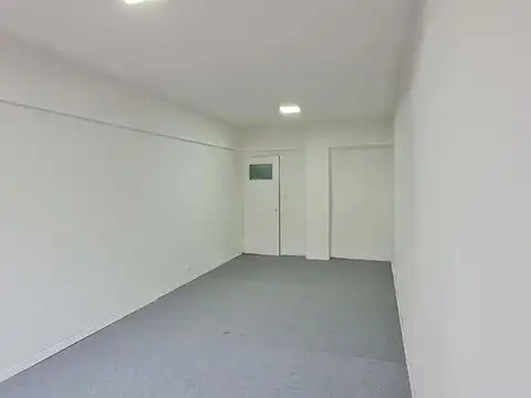 Venta Oficina en Lanús Este