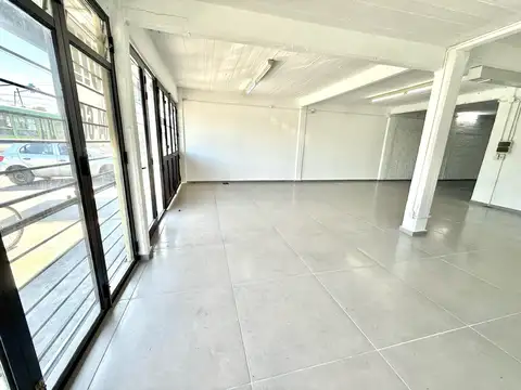 Local en Alquiler en Quilmes Oeste, $ 2.500.000