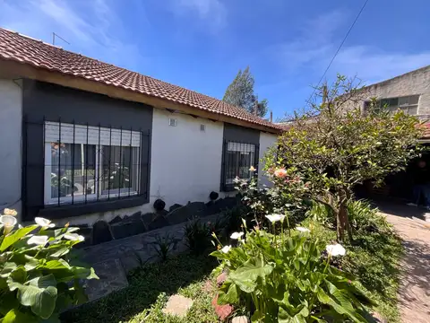 Casa - Moreno sobre colectora