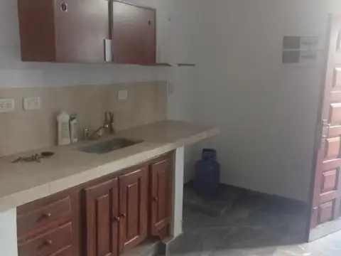 Depto Tipo Casa en Alquiler de 2 ambientes