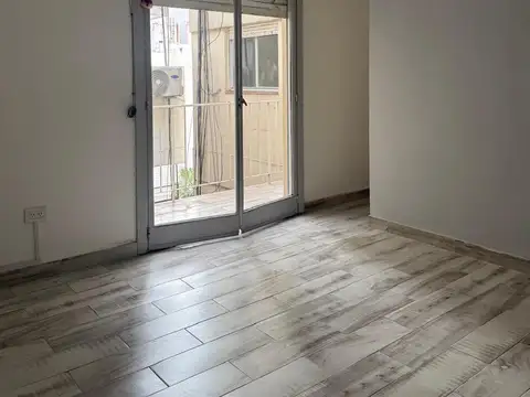 Alquiler 2 Ambientes Balcón Est de Palestina 600 Almagro $590.000.