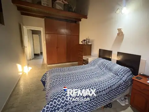 Venta casa + dpto macrocentro
