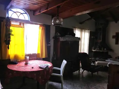 Calle Belisario Roldán 3300