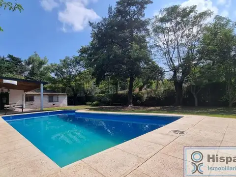 OPORTUNIDAD RETASADA! Casa en venta en el Barrio Los Jazmines. Del Viso, Pilar.