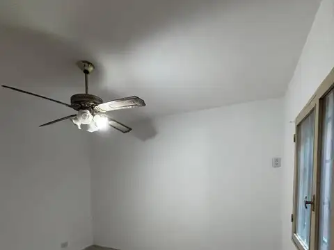 Depto Tipo Casa en Alquiler 35 años