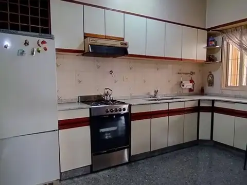 General Acha 900