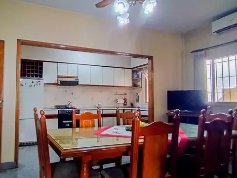 Depto Tipo Casa en Venta de 3 dormitorios