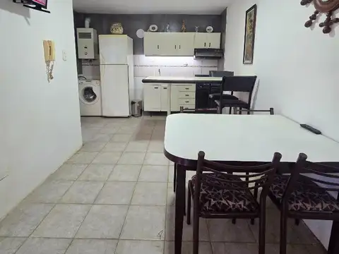 Depto Tipo Casa en Venta de 2 ambientes