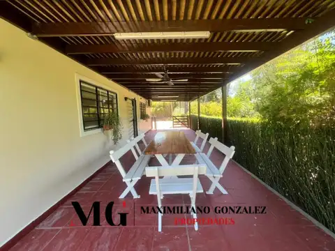 Casa 5 ambientes con 3 baños