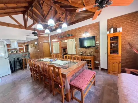 Casa en Venta con 1 cochera