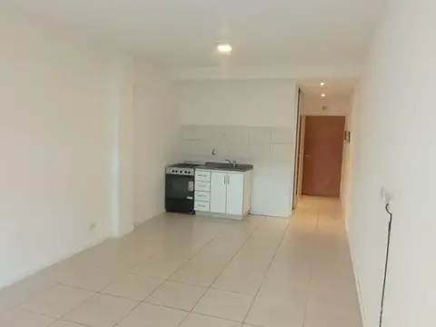 Av. San Martin 5795 Piso 1° - monoambiente en alquiler