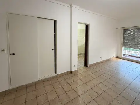Edificio en Venta  sobre Av. Patricios