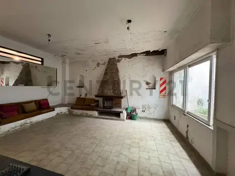59 entre 17 y 18 1100, Piso 0
