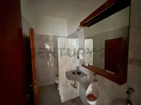 59 entre 17 y 18 1100, Piso 0