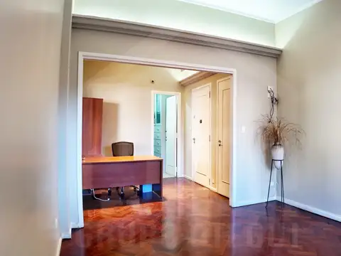 Avenida Cabildo 1500, Piso 1