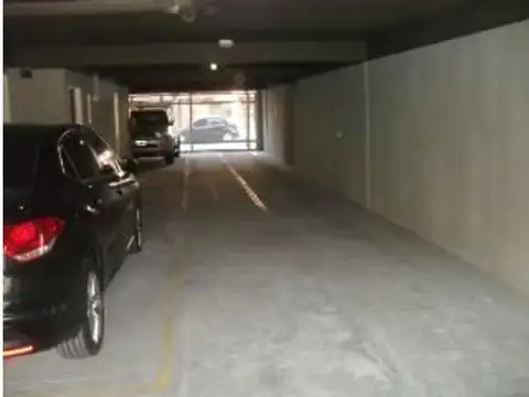 COCHERA FIJA CON CAMARAS DE SEGURIDAD