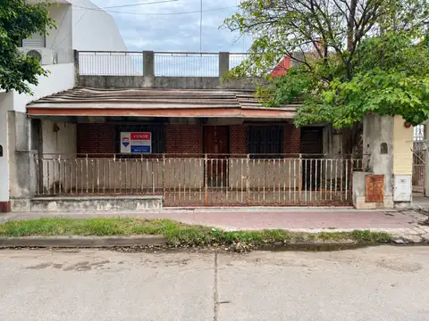 Terreno 336m² en Pje Simón Bolívar a Pasos Centro
