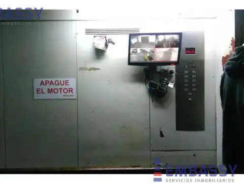 Cochera Uriburu al 460 Balvanera, Expensas $2000-