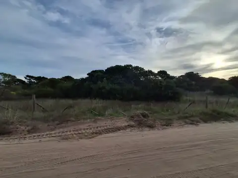 Terreno en Venta en Sur, USD 45.000