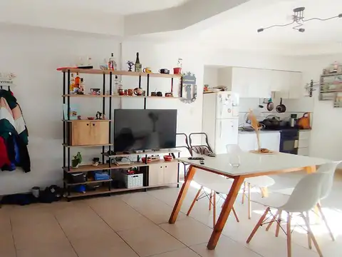 Depto Tipo Casa en Venta con 1 cocheras